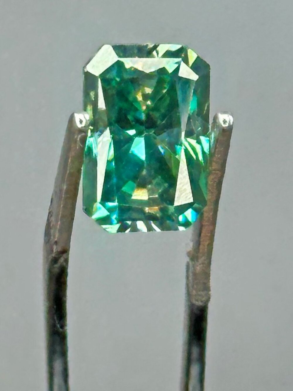 Large SeaGreen Diamond - Picture 3 of 15